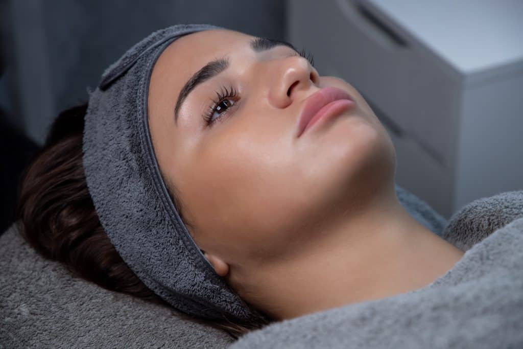 Kosmetikbehandlung Permanent Make-Up Lippen in Hofheim